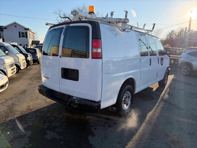 2009 Chevrolet Express Work Van