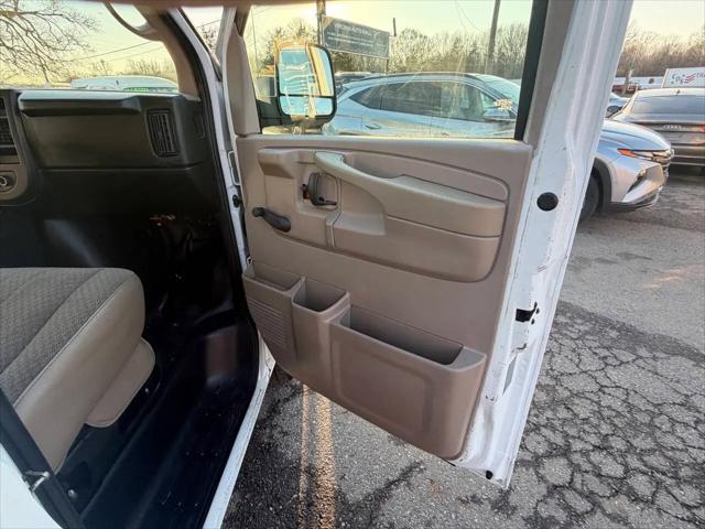 2009 Chevrolet Express Work Van