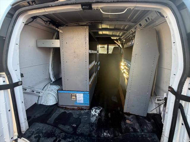 2009 Chevrolet Express Work Van
