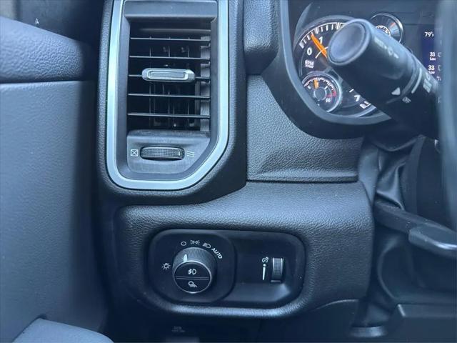 2022 Ram 1500 Big Horn Quad Cab 4x2 6'4" Box
