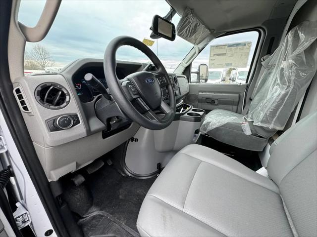 2026 Ford E-450 Cutaway E-Series Cutaway