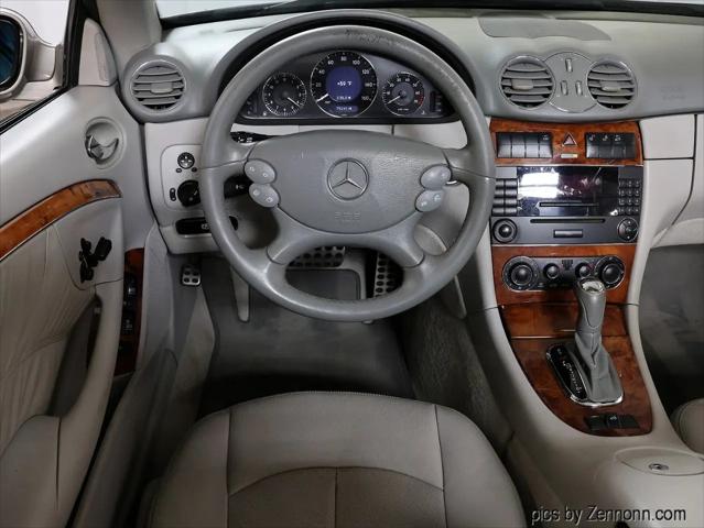 2005 Mercedes-Benz CLK-CLASS CLK 320