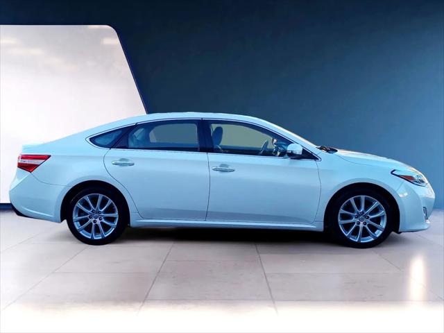 2013 Toyota Avalon XLE Premium