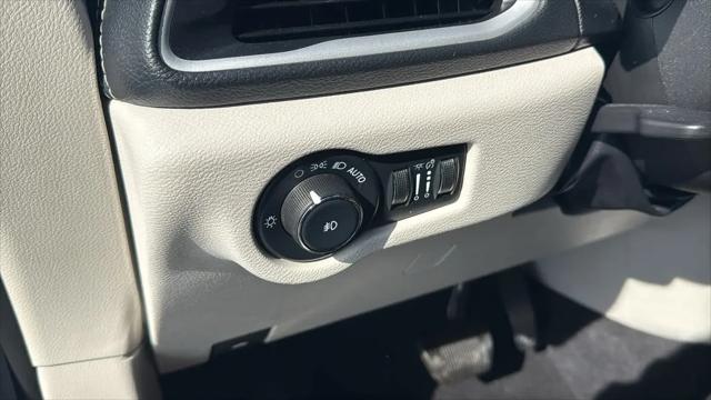2022 Chrysler Pacifica Touring L AWD