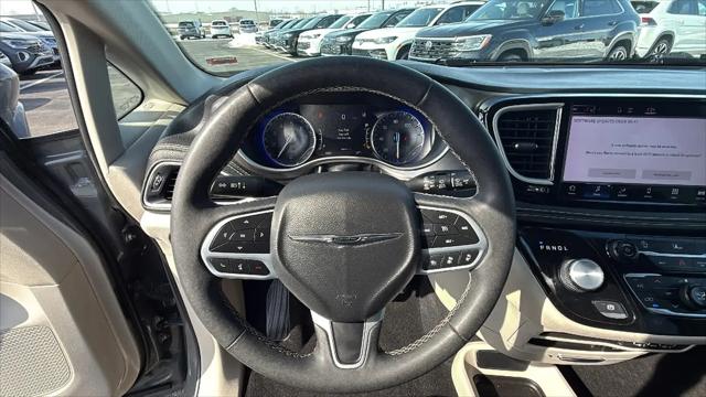 2022 Chrysler Pacifica Touring L AWD
