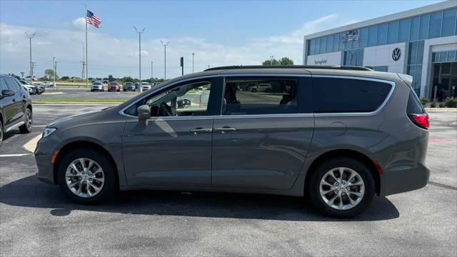 2022 Chrysler Pacifica Touring L AWD