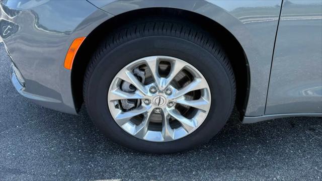 2022 Chrysler Pacifica Touring L AWD