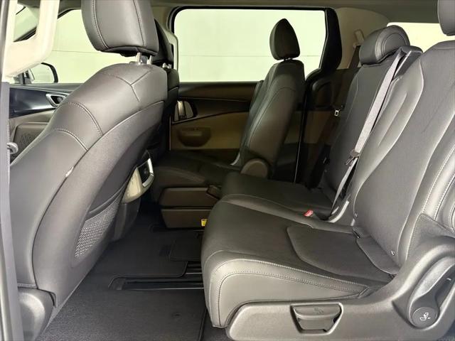 2026 Kia Carnival MPV LXS