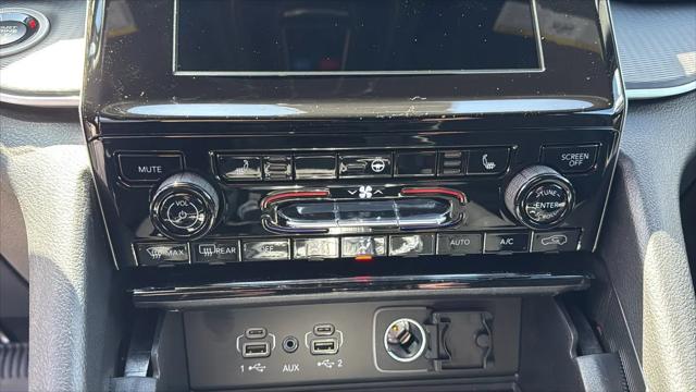 2026 Jeep Grand Cherokee L Altitude 4x4