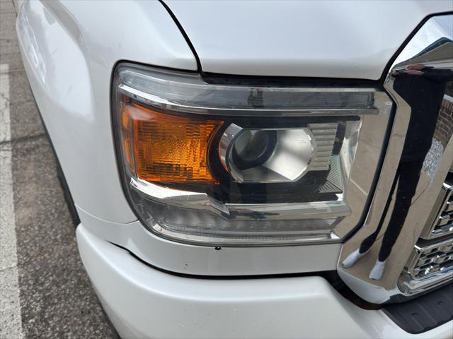 2018 GMC Sierra 2500HD Denali