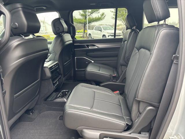 2026 Jeep Grand Wagoneer Limited Altitude 4x4