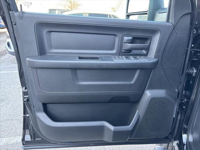 2026 Ram 3500 Tradesman Crew Cab 4x4 6'4" Box