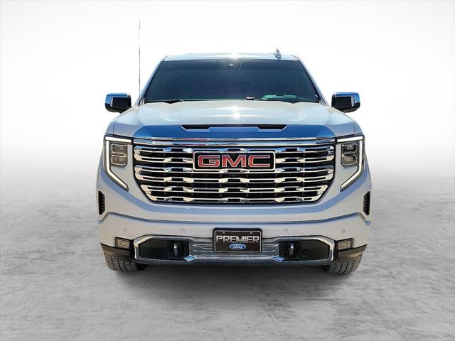 2023 GMC Sierra 1500 4WD Crew Cab Short Box Denali