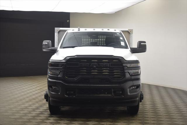 2026 RAM Ram 3500 Chassis Cab RAM 3500 TRADESMAN CREW CAB CHASSIS 4X4 60 CA