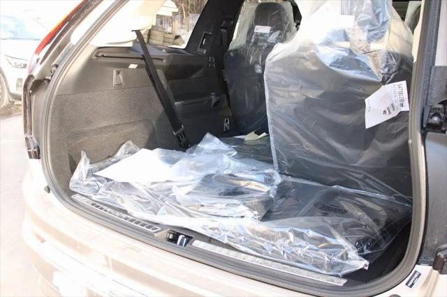2026 Volvo XC90 Ultra, B6 AWD Gas (mild hybrid), Gasoline, Bright, 7 Seats