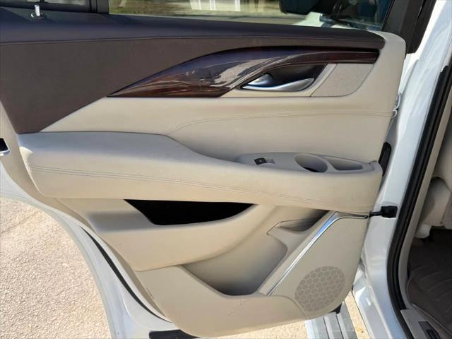 2016 Cadillac Escalade Premium Collection