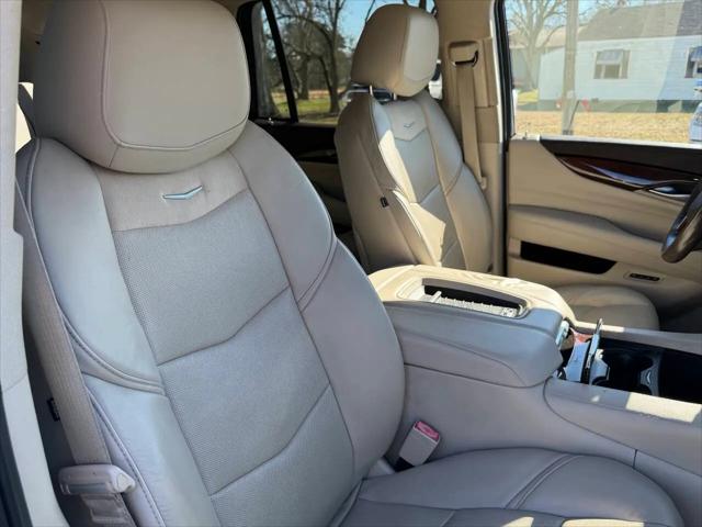 2016 Cadillac Escalade Premium Collection