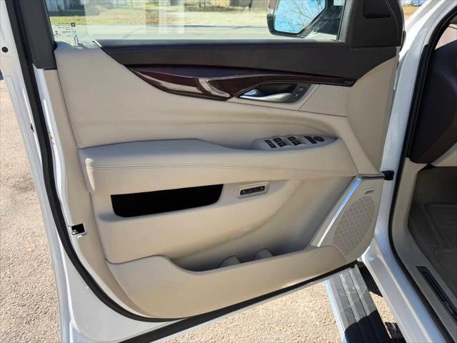 2016 Cadillac Escalade Premium Collection