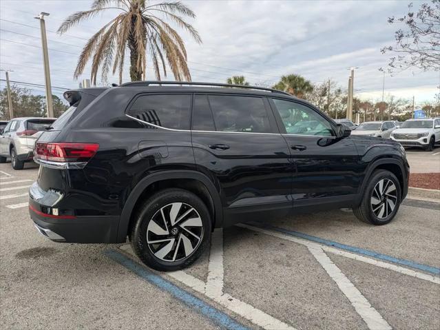 2026 Volkswagen Atlas SE with Technology
