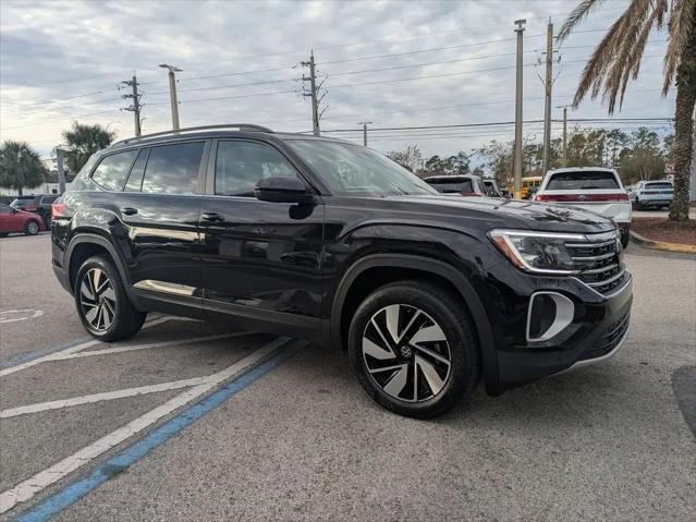 2026 Volkswagen Atlas SE with Technology