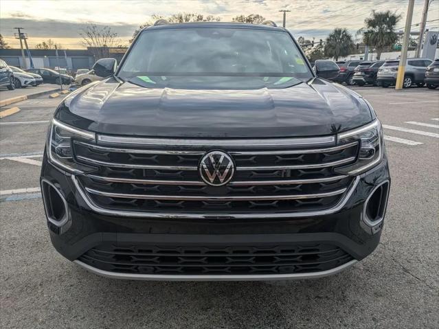 2026 Volkswagen Atlas SE with Technology