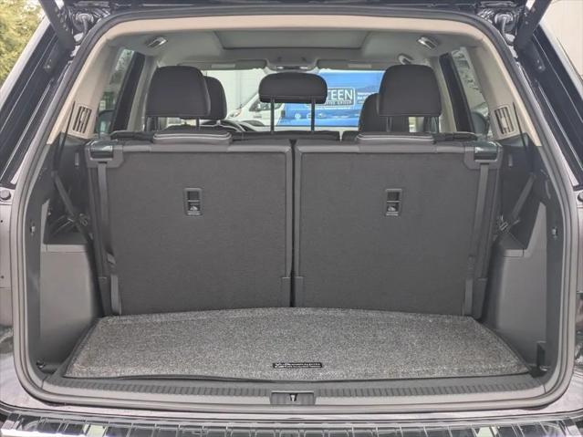 2026 Volkswagen Atlas SE with Technology