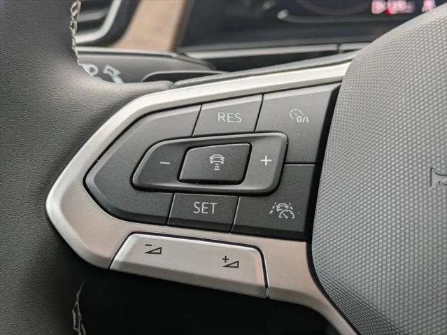 2026 Volkswagen Atlas SE with Technology