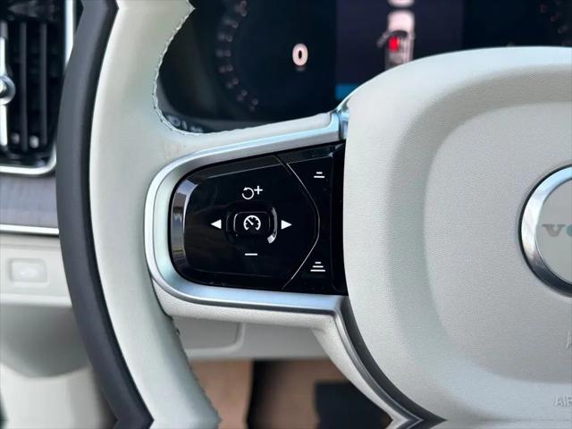 2026 Volvo XC90 Ultra Dark Theme, B6 AWD Gas (mild hybrid), Gasoline, 7 Seats