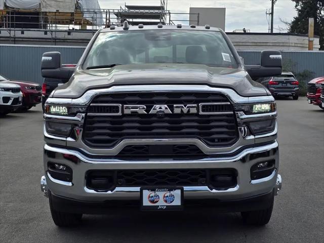 2026 Ram 3500 Tradesman Crew Cab 4x4 8 Box