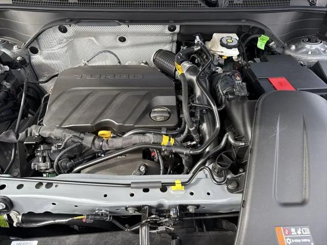 2026 Buick NV Sport Touring FWD