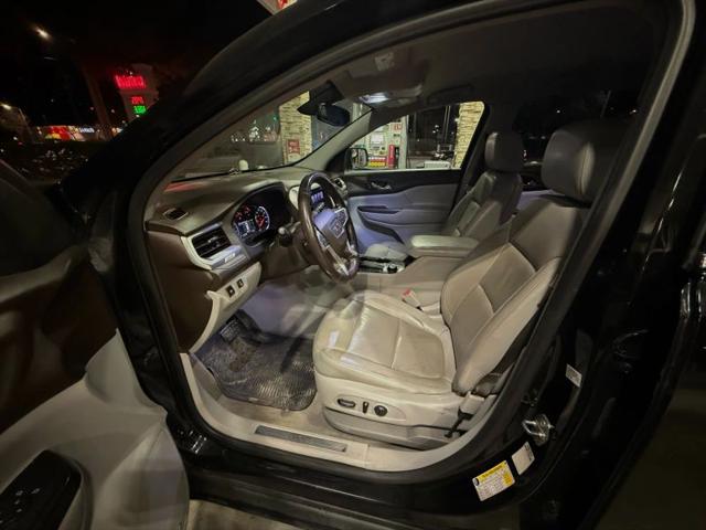 2019 GMC Acadia SLT-1