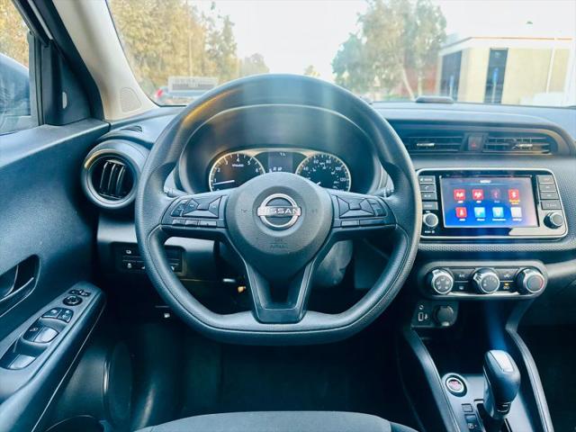 2023 Nissan Kicks S Xtronic CVT