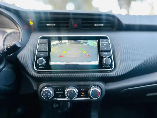 2023 Nissan Kicks S Xtronic CVT