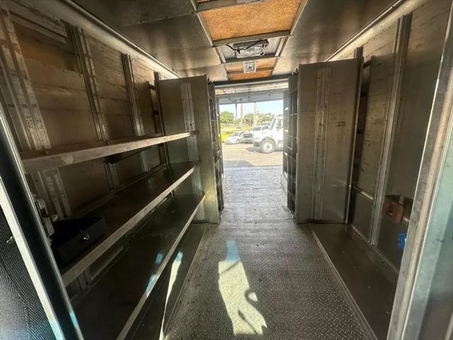 2013 Ford E-450 Stripped XL