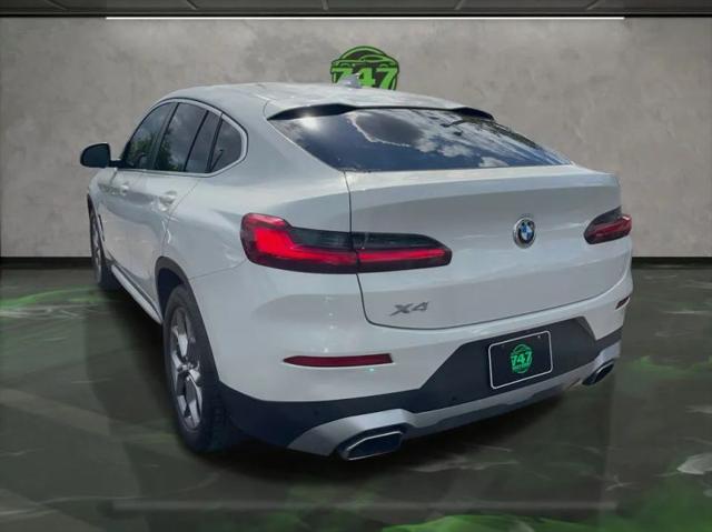 2022 BMW X4 xDrive30i