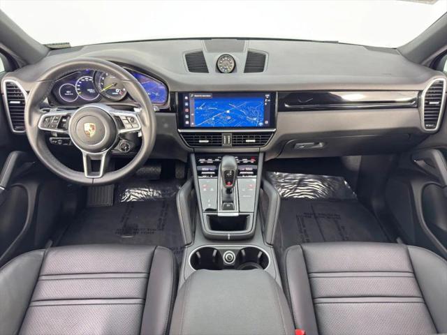2023 Porsche Cayenne E-Hybrid Platinum Edition