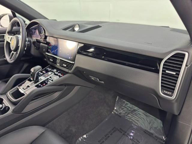 2023 Porsche Cayenne E-Hybrid Platinum Edition