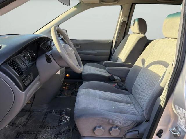 2005 Mazda MPV LX
