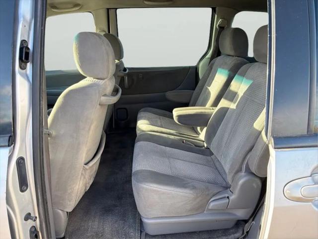 2005 Mazda MPV LX