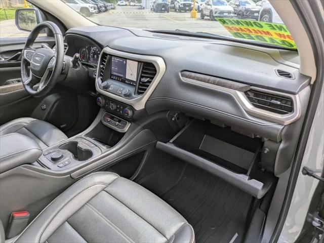 2023 GMC Acadia AWD Denali