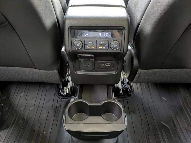 2023 GMC Acadia AWD Denali
