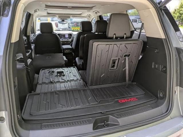 2023 GMC Acadia AWD Denali