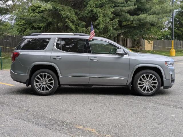 2023 GMC Acadia AWD Denali