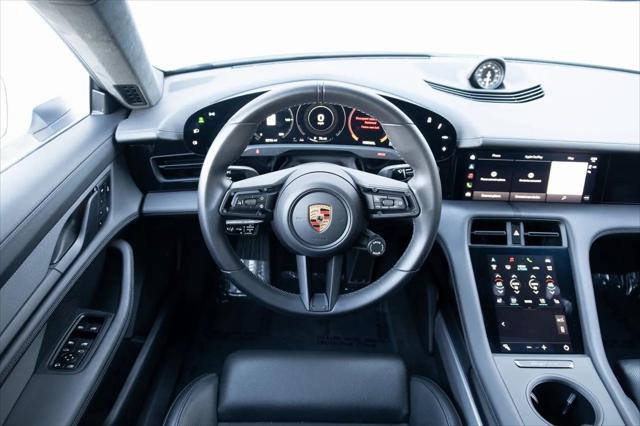 2024 Porsche Taycan Sport Turismo GTS