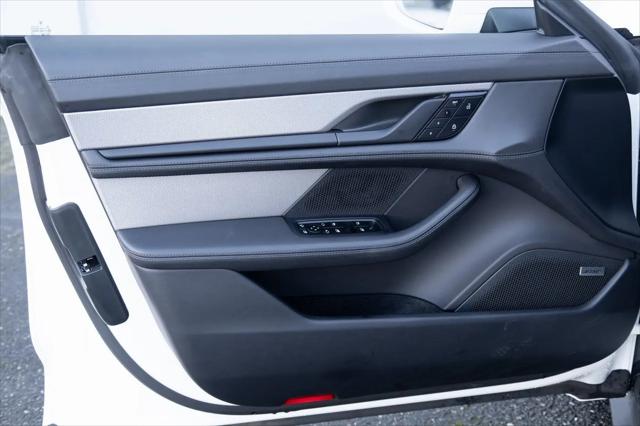 2024 Porsche Taycan Sport Turismo GTS