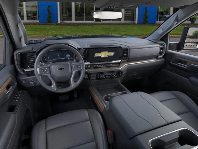 2026 Chevrolet Silverado 3500HD Crew Cab, Long Bed, LT Dual Rear Wheel, RWD