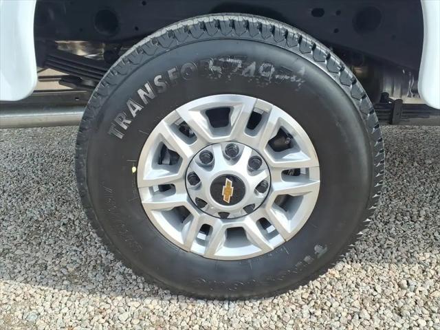 2026 Chevrolet Silverado 2500HD Double Cab, Long Bed, WT, RWD
