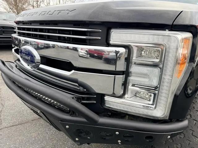 2017 Ford F-250 LARIAT