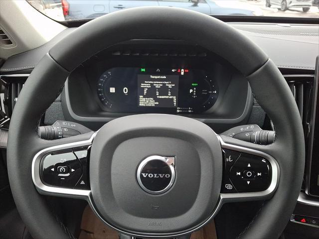 2026 Volvo XC90 Plug-In Hybrid Ultra, T8 AWD, Electric/Gasoline, Bright, 7 Seats