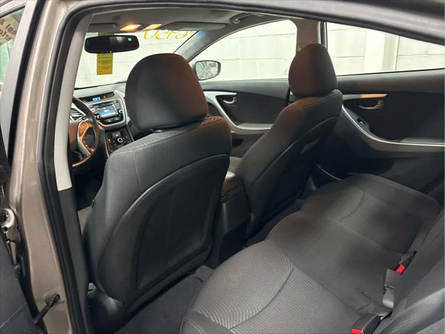 Used 2015 Hyundai Elantra For Sale in Wilmington, OH